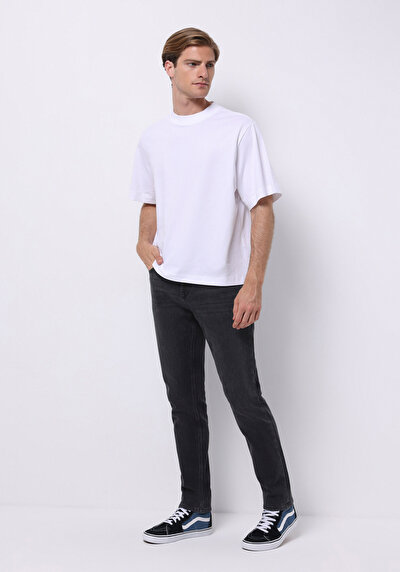 اعرض التفاصيل لـ أسود للرجال بناطيل