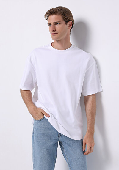 صورة من أبيض للرجال تي شيرت بأكمام قصيرة