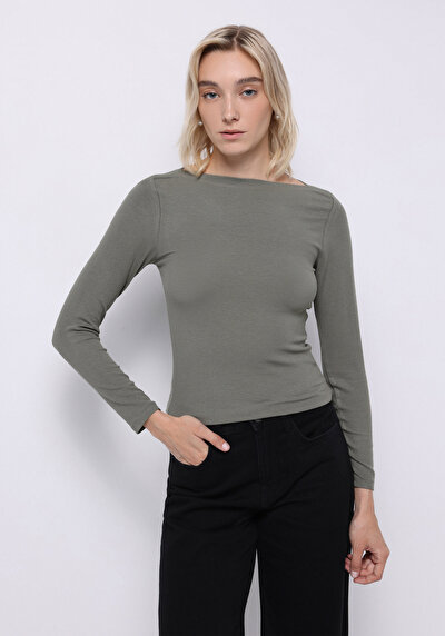 صورة من أخضر للنساء تي شيرت كم طويل