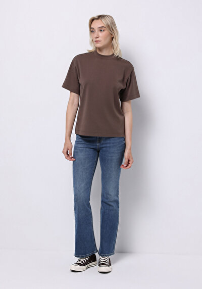 اعرض التفاصيل لـ بني للنساء تي شيرت بأكمام قصيرة