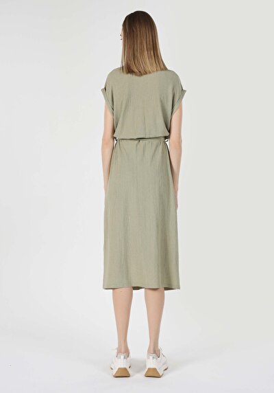 صورة من للنساء فستان