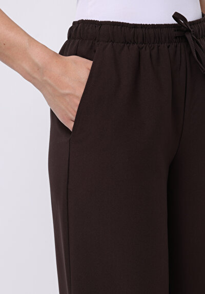 اعرض التفاصيل لـ بني للنساء بناطيل