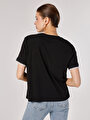 thumb-اعرض التفاصيل لـ أسود للنساء تي شيرت بأكمام قصيرة