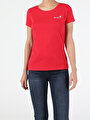thumb-اعرض التفاصيل لـ أحمر للنساء تي شيرت بأكمام قصيرة