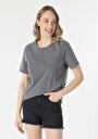 thumb-اعرض التفاصيل لـ أنتراسيت للنساء تي شيرت بأكمام قصيرة