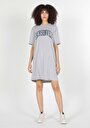 thumb-اعرض التفاصيل لـ كومفورت فيت مطبوعة نسائية رمادي قصيرة الأكمام فستان