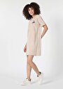 thumb-اعرض التفاصيل لـ   فستان نسائي بيج بأكمام قصيرة مطبوعة