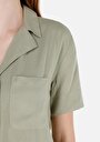 thumb-اعرض التفاصيل لـ قميص عادي رقبة مستقيم نسائي أخضر كم قصير قميص