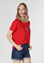 thumb-اعرض التفاصيل لـ أحمر للنساء تي شيرت بأكمام قصيرة
